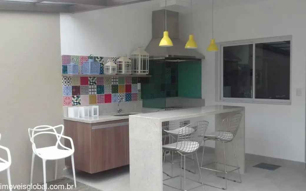 Casa de Condomínio com 3 quartos à venda, 103m2 em Manaus - AM - imagem 4 Foto 4 de Casa de Condomínio com 3 quartos à venda, 103m2 em Manaus - AM