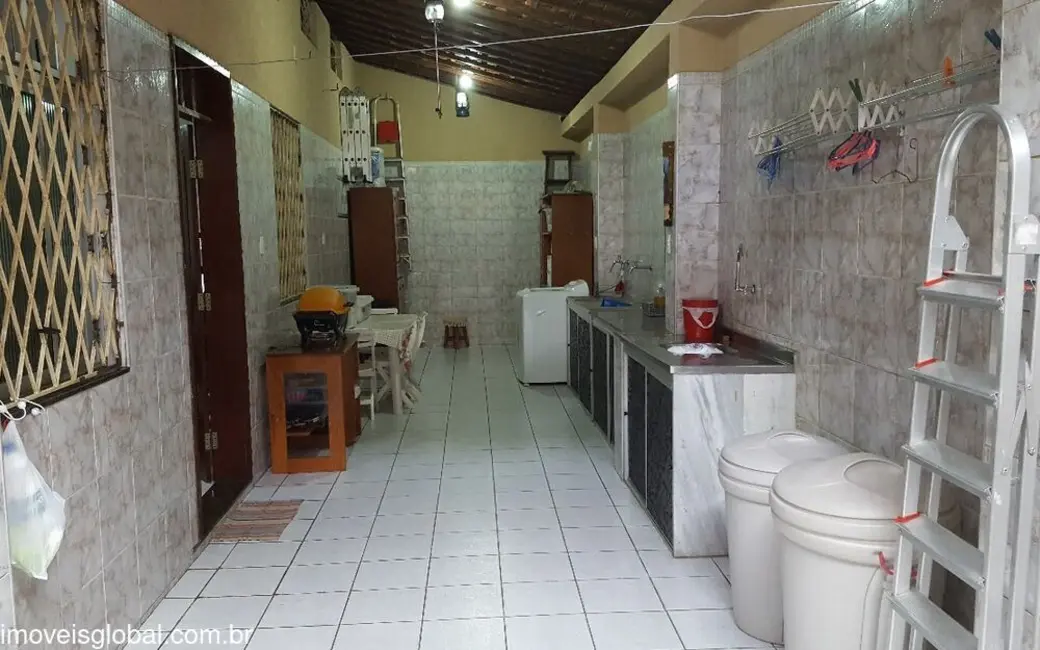 Foto 5 de Casa com 3 quartos à venda, 180m2 em Parquelândia, Fortaleza - CE