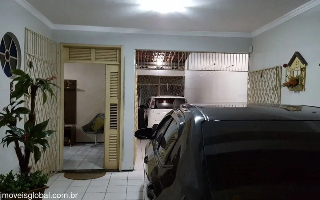 Foto 4 de Casa com 3 quartos à venda, 180m2 em Parquelândia, Fortaleza - CE