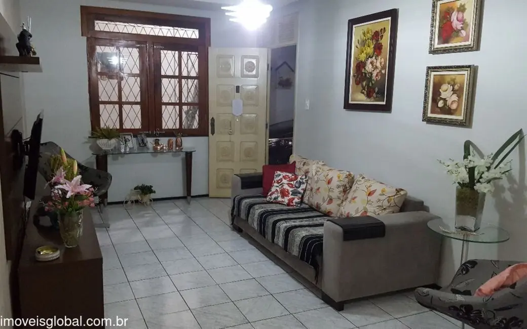 Foto 9 de Casa com 3 quartos à venda, 180m2 em Parquelândia, Fortaleza - CE