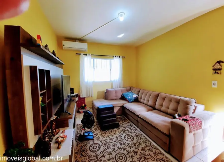 Foto 8 de Casa com 3 quartos à venda, 60m2 em Itanhaem - SP