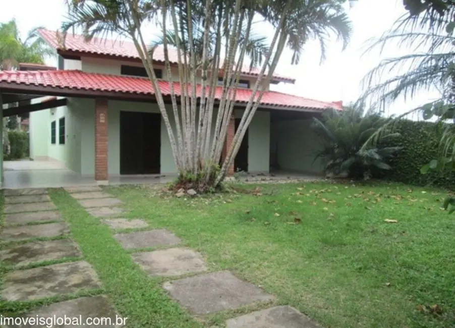 Foto 2 de Casa com 3 quartos à venda, 160m2 em Itanhaem - SP