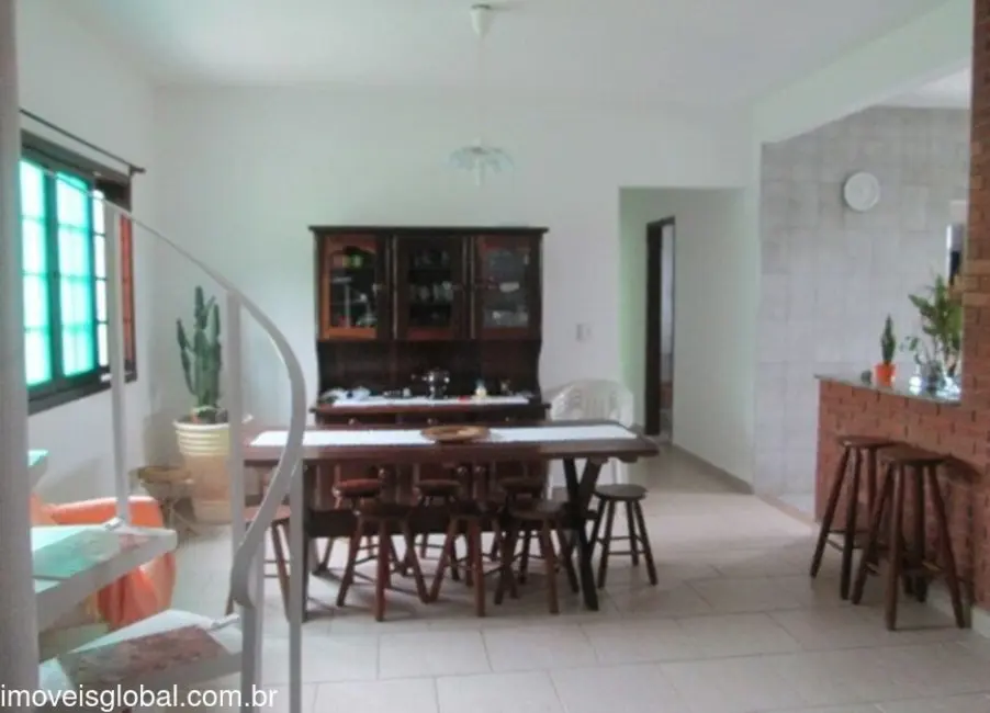 Foto 9 de Casa com 3 quartos à venda, 160m2 em Itanhaem - SP