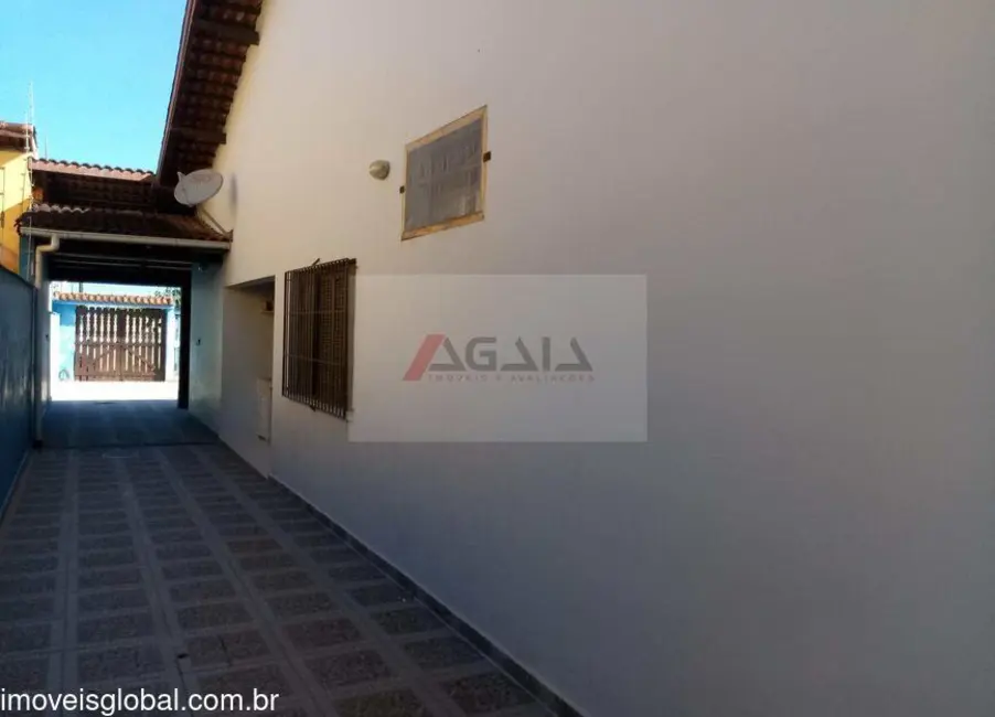 Foto 7 de Casa com 4 quartos à venda, 225m2 em Itanhaem - SP