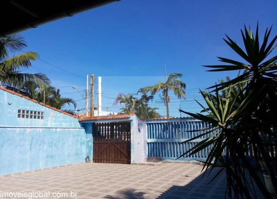 Foto 6 de Casa com 4 quartos à venda, 225m2 em Itanhaem - SP