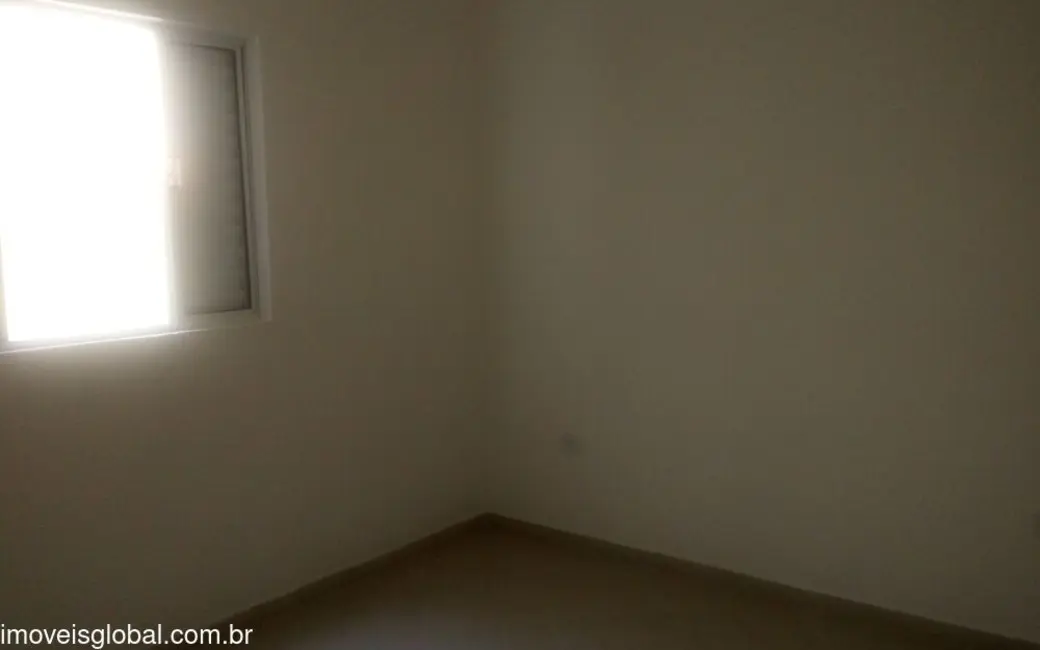 Foto 5 de Casa com 2 quartos à venda, 85m2 em Itanhaem - SP