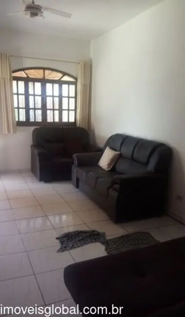 Foto 5 de Sobrado com 3 quartos à venda, 135m2 em Itanhaem - SP