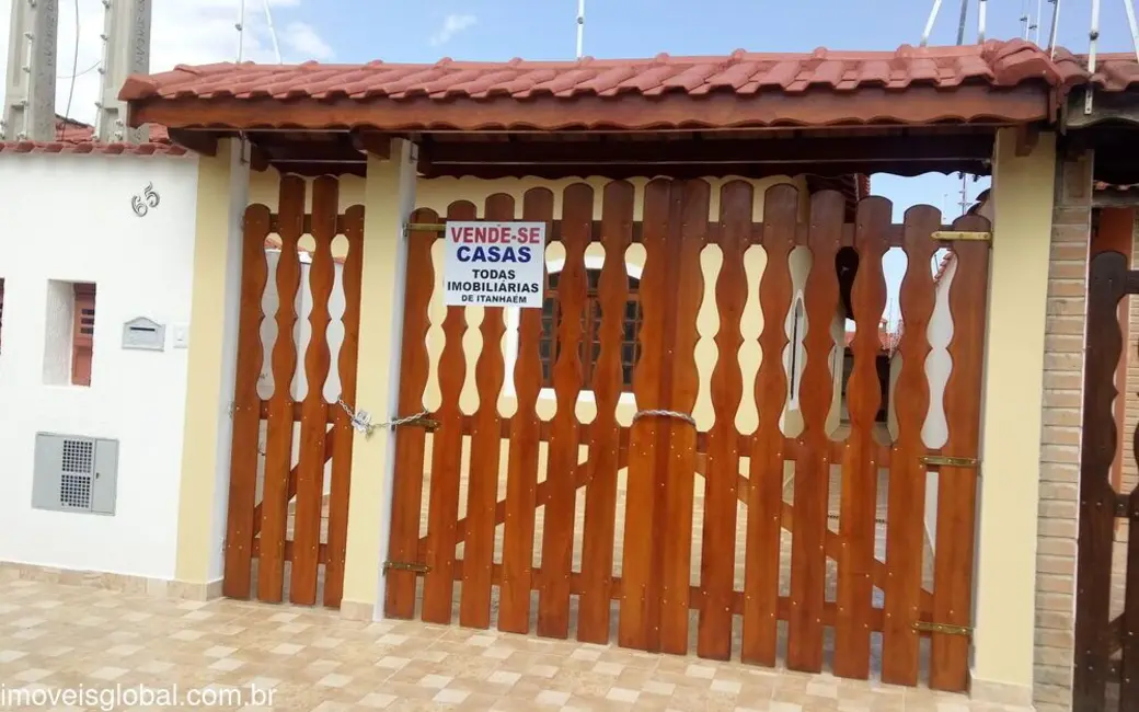 Foto 2 de Casa com 3 quartos à venda, 85m2 em Itanhaem - SP