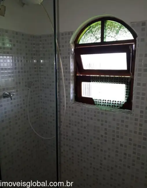 Foto 3 de Sobrado com 4 quartos à venda, 230m2 em Itanhaem - SP