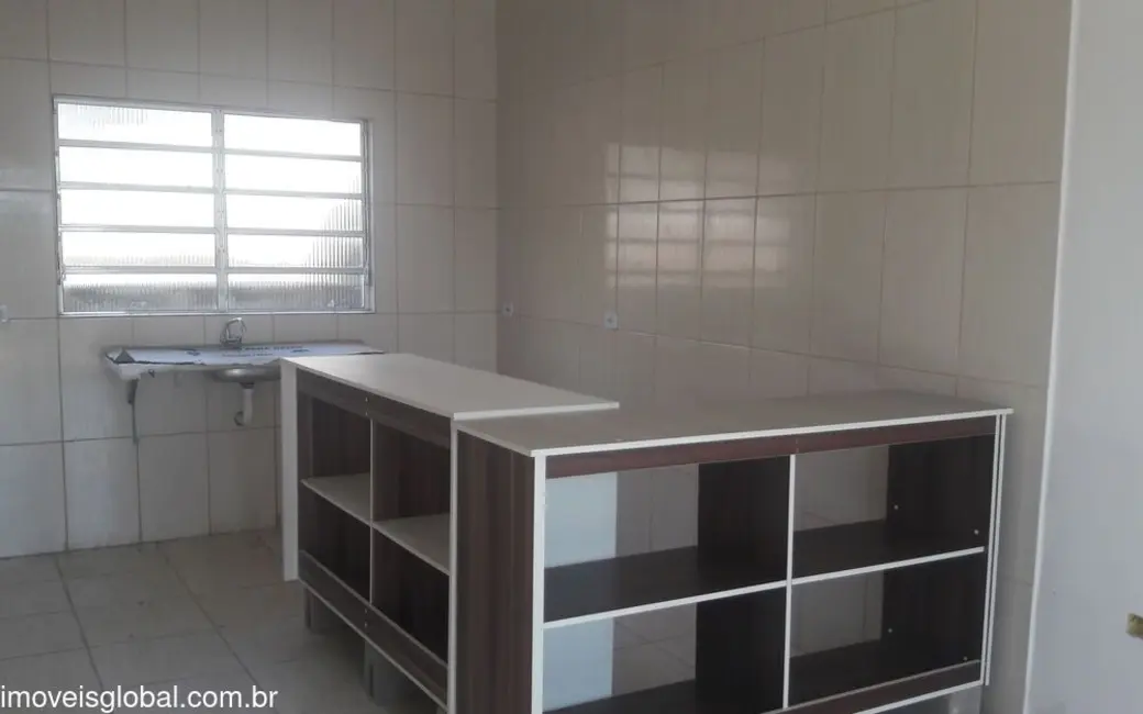 Foto 7 de Casa com 2 quartos à venda, 60m2 em Itanhaem - SP