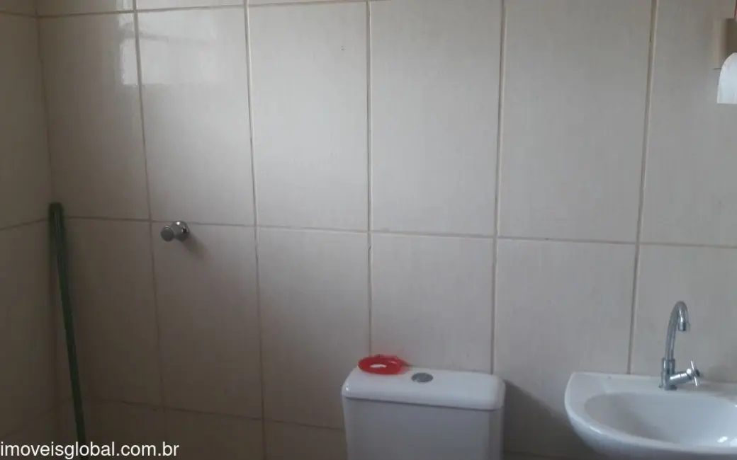 Foto 5 de Casa com 2 quartos à venda, 60m2 em Itanhaem - SP