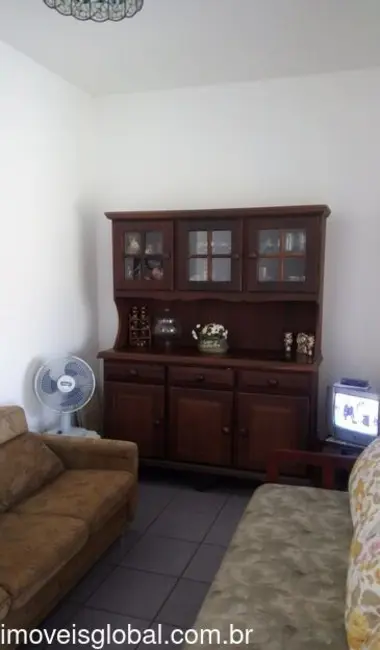 Foto 5 de Casa com 2 quartos à venda, 85m2 em Itanhaem - SP