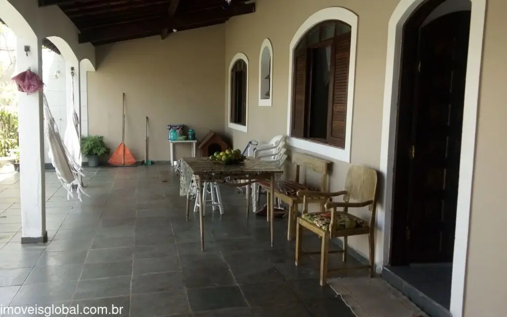 Foto 4 de Casa com 2 quartos à venda, 85m2 em Itanhaem - SP