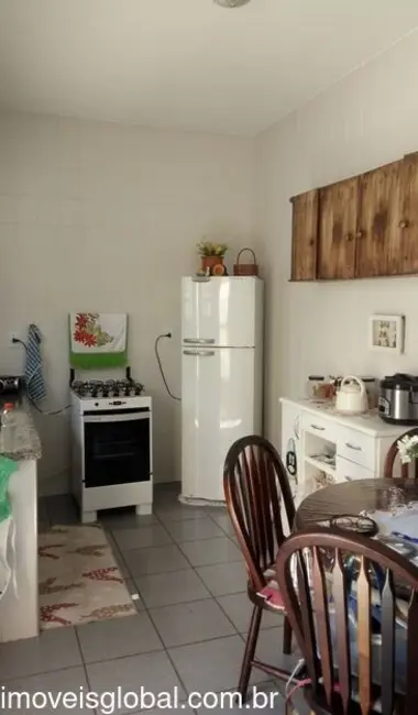Foto 6 de Casa com 2 quartos à venda, 85m2 em Itanhaem - SP