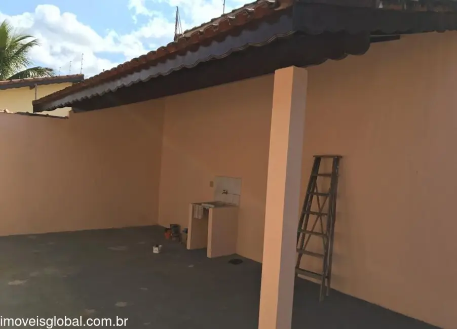 Foto 5 de Casa com 2 quartos à venda, 75m2 em Itanhaem - SP