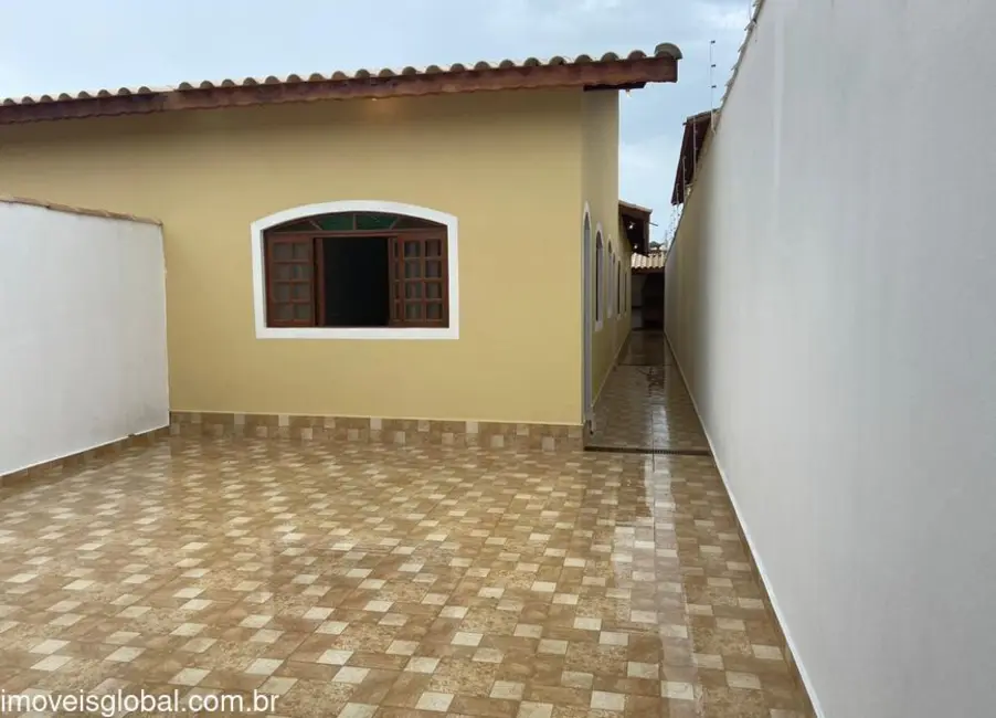 Foto 5 de Casa com 3 quartos à venda, 85m2 em Itanhaem - SP