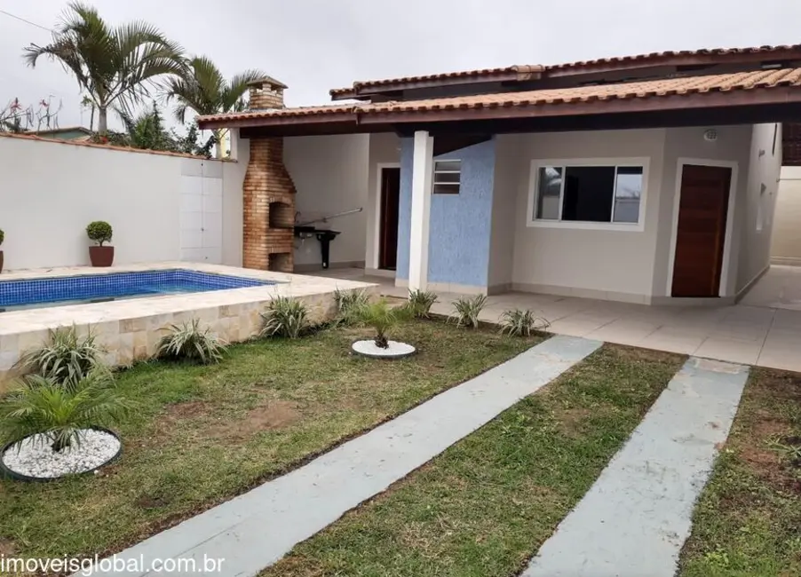 Foto 1 de Casa com 3 quartos à venda, 120m2 em Itanhaem - SP