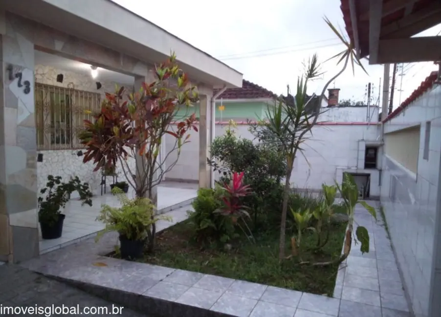 Foto 4 de Casa com 3 quartos à venda, 85m2 em Itanhaem - SP