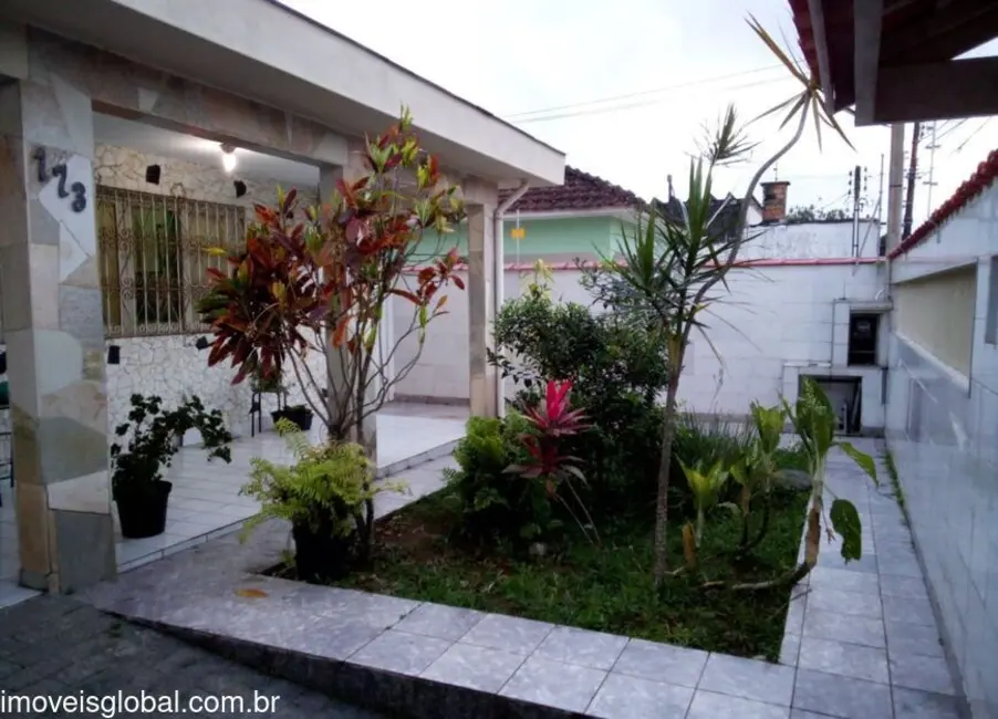 Foto 1 de Casa com 3 quartos à venda, 85m2 em Itanhaem - SP