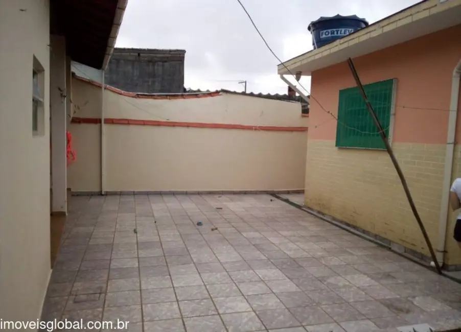 Foto 6 de Casa com 3 quartos à venda, 85m2 em Itanhaem - SP