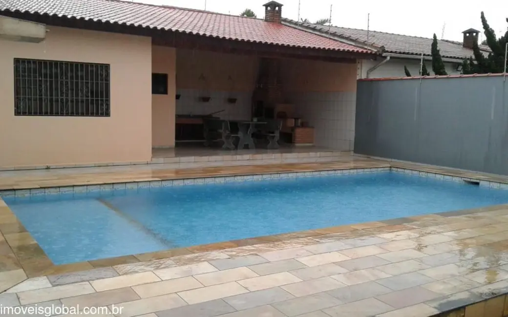 Foto 7 de Casa com 3 quartos à venda, 160m2 em Itanhaem - SP