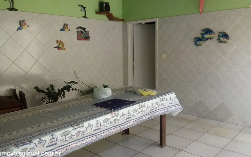 Foto 8 de Casa com 2 quartos à venda, 85m2 em Itanhaem - SP