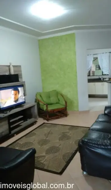 Casa com 2 quartos à venda, 105m2 em Peruibe - SP - imagem 4 Foto 4 de Casa com 2 quartos à venda, 105m2 em Peruibe - SP