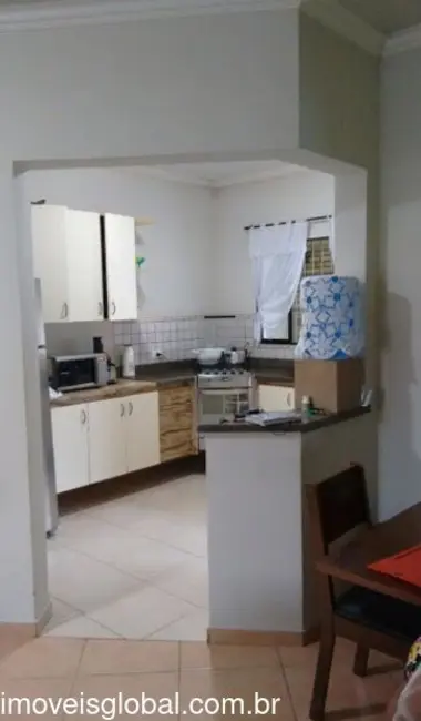 Casa com 2 quartos à venda, 105m2 em Peruibe - SP - imagem 5 Foto 5 de Casa com 2 quartos à venda, 105m2 em Peruibe - SP