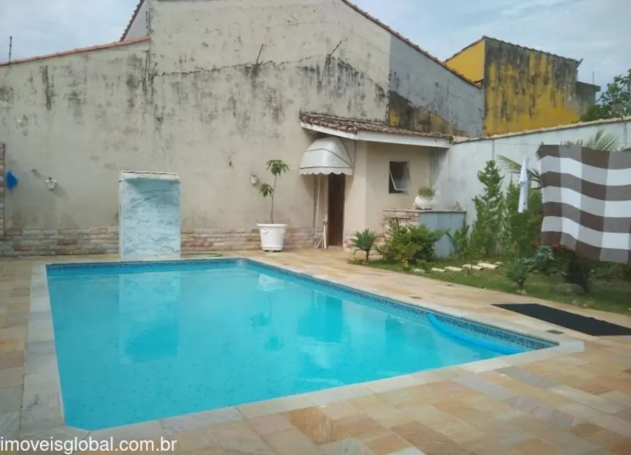 Casa com 3 quartos à venda, 154m2 em Peruibe - SP - imagem 4 Foto 4 de Casa com 3 quartos à venda, 154m2 em Peruibe - SP