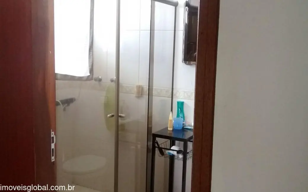Casa com 3 quartos à venda, 220m2 em Peruibe - SP - imagem 8 Foto 8 de Casa com 3 quartos à venda, 220m2 em Peruibe - SP