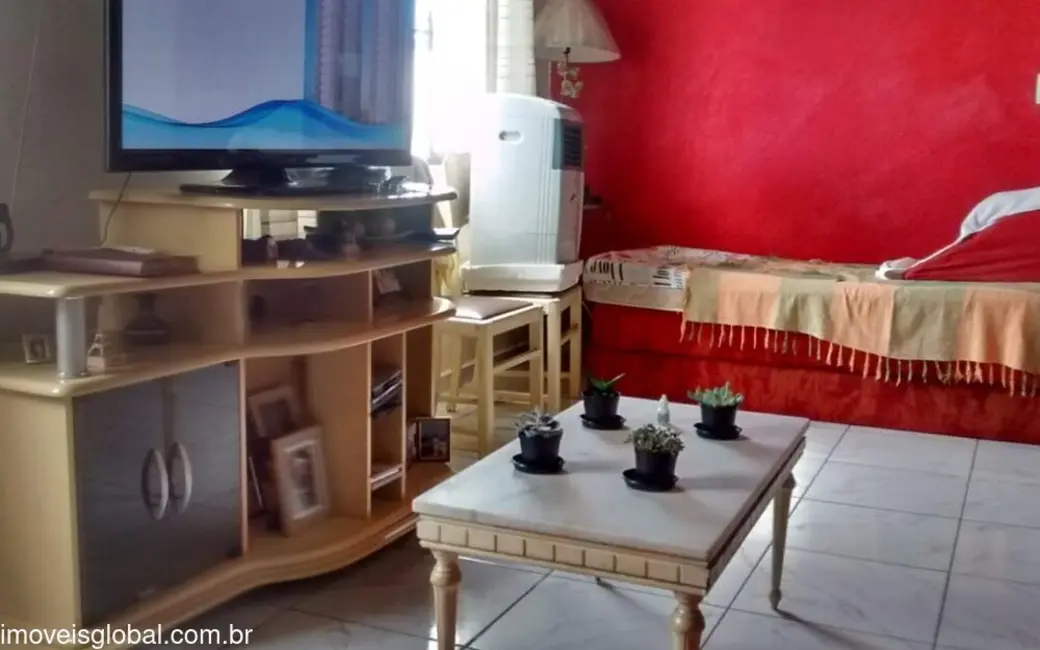 Foto 1 de Casa com 3 quartos à venda, 220m2 em Peruibe - SP