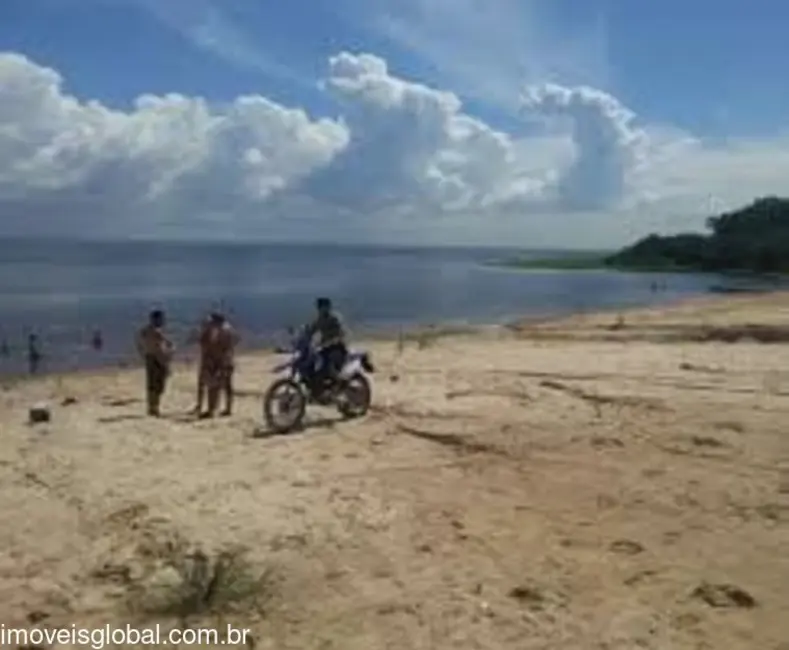 Foto 2 de Terreno / Lote à venda, 1000m2 em Iranduba - AM