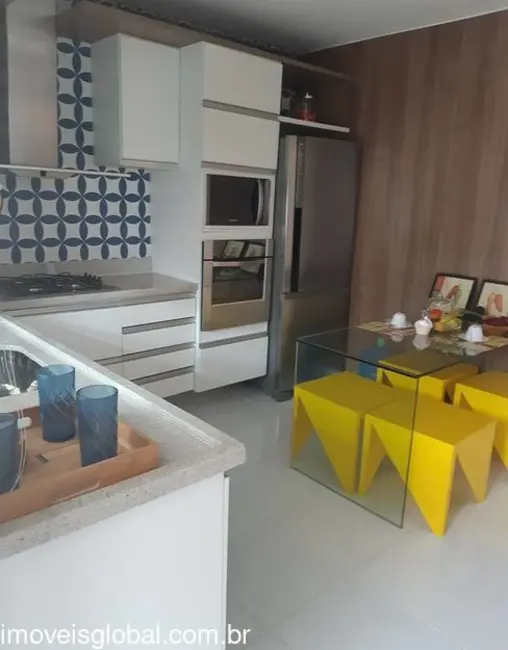 Casa de Condomínio com 3 quartos à venda, 103m2 em Flores, Manaus - AM - imagem 4 Foto 4 de Casa de Condomínio com 3 quartos à venda, 103m2 em Flores, Manaus - AM