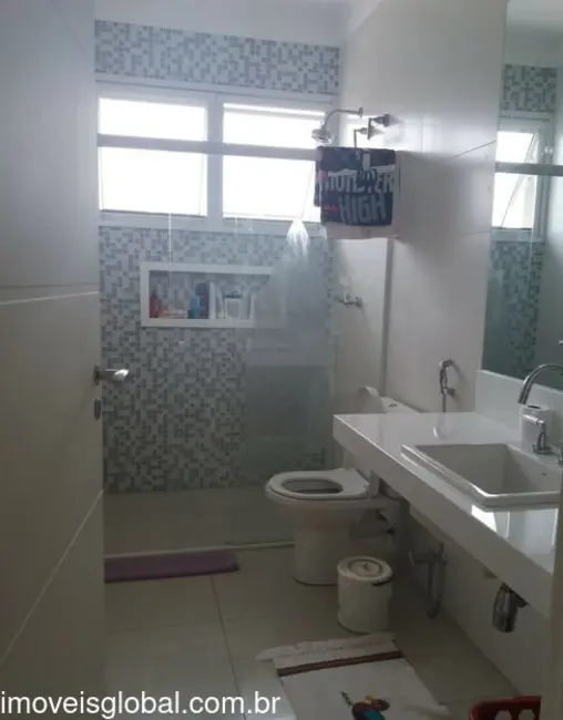 Casa com 4 quartos à venda, 450m2 em Santana De Parnaiba - SP - imagem 5 Foto 5 de Casa com 4 quartos à venda, 450m2 em Santana De Parnaiba - SP