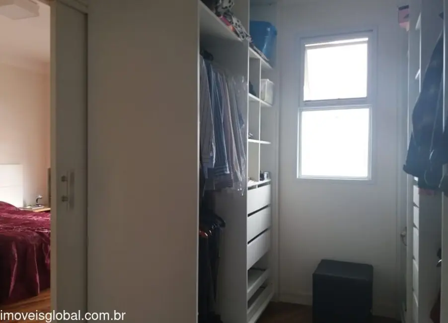 Casa com 4 quartos à venda, 450m2 em Santana De Parnaiba - SP - imagem 6 Foto 6 de Casa com 4 quartos à venda, 450m2 em Santana De Parnaiba - SP