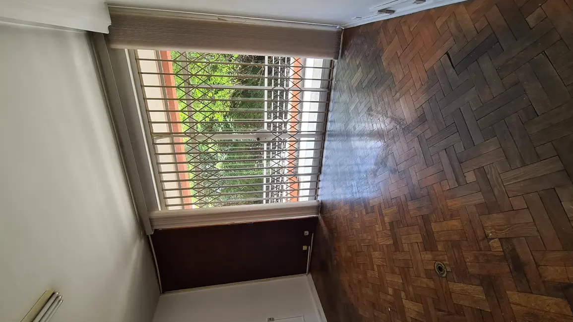 Foto 1 de Casa com 5 quartos para alugar, 500m2 em Pacaembu, São Paulo - SP
