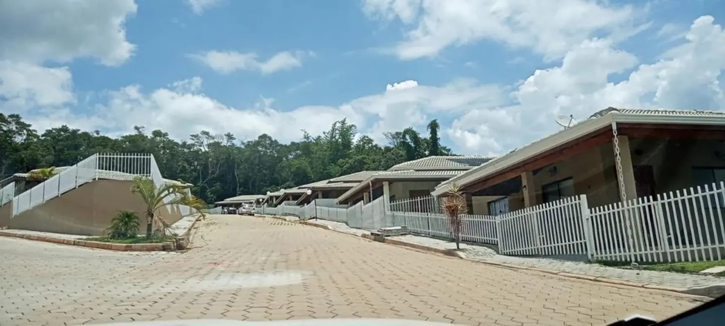 Foto 3 de Casa com 3 quartos à venda, 300m2 em Rosário, Atibaia - SP
