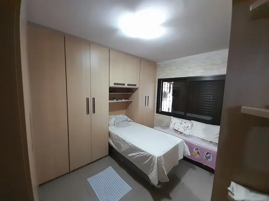 Casa com 3 quartos à venda, 200m2 em Jardim Tremembé, São Paulo - SP - imagem 3 Foto 3 de Casa com 3 quartos à venda, 200m2 em Jardim Tremembé, São Paulo - SP
