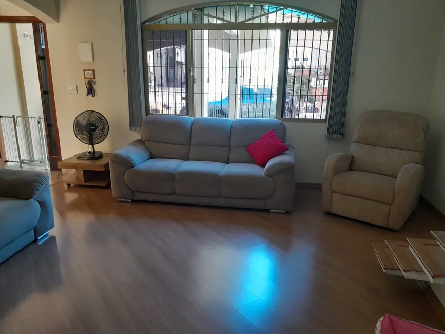 Foto 5 de Casa com 4 quartos à venda, 134m2 em Parque Casa de Pedra, São Paulo - SP