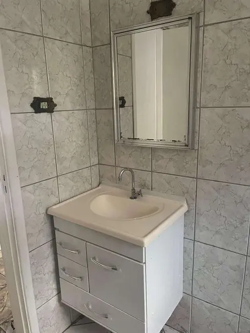 Sobrado com 4 quartos à venda, 180m2 em Jardim das Pedras, São Paulo - SP - imagem 6 Foto 6 de Sobrado com 4 quartos à venda, 180m2 em Jardim das Pedras, São Paulo - SP