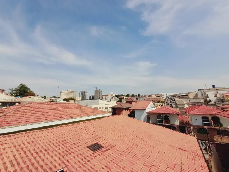 Casa com 3 quartos à venda, 204m2 em Vila Mazzei, São Paulo - SP - imagem 4 Foto 4 de Casa com 3 quartos à venda, 204m2 em Vila Mazzei, São Paulo - SP