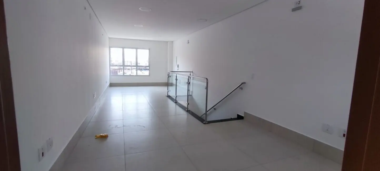 Foto 3 de Sala Comercial para alugar, 50m2 em Jardim Tremembé, São Paulo - SP