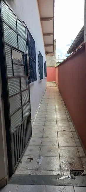 Foto 8 de Casa com 2 quartos à venda, 150m2 em Centro, Boituva - SP