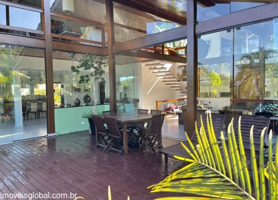 Foto 4 de Sobrado com 5 quartos à venda, 700m2 em Sao Sebastiao - SP