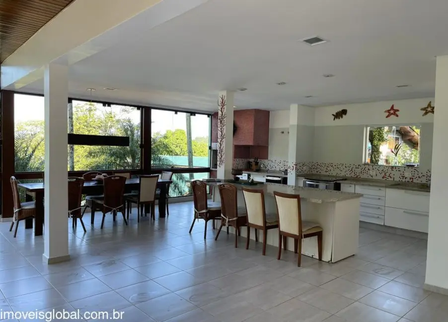 Foto 8 de Sobrado com 5 quartos à venda, 700m2 em Sao Sebastiao - SP