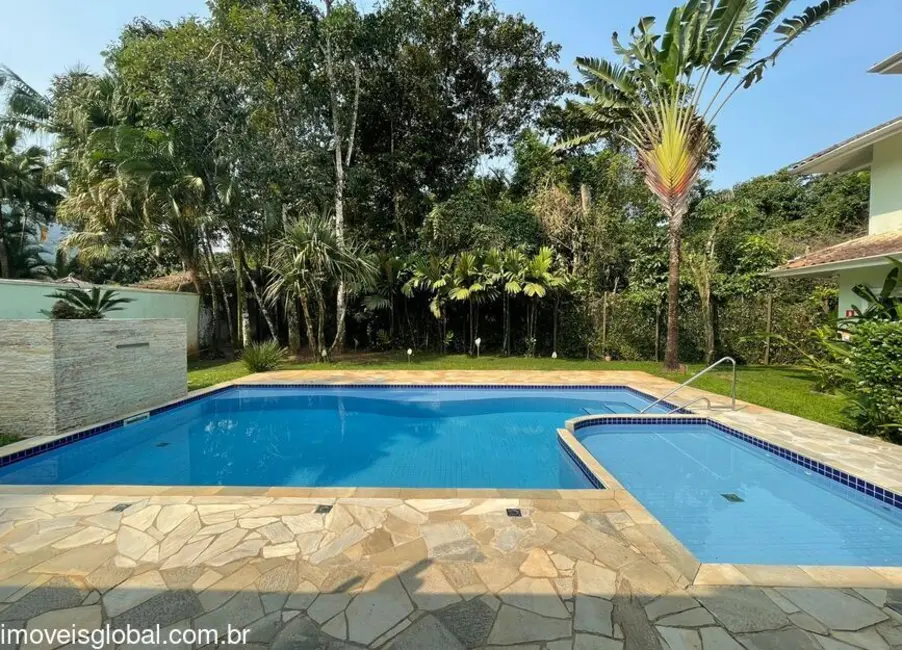 Foto 1 de Sobrado com 4 quartos à venda, 200m2 em Sao Sebastiao - SP