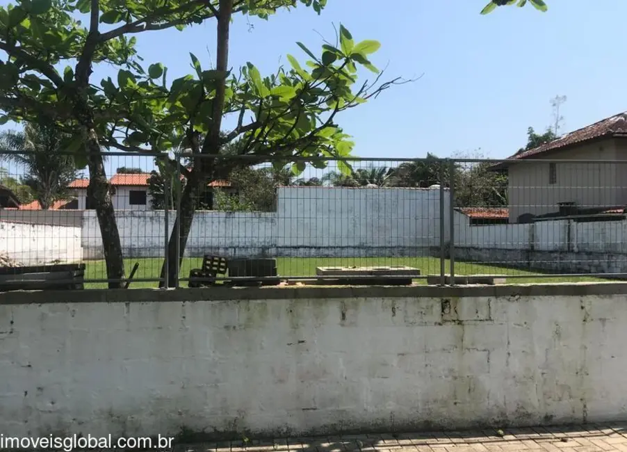 Foto 1 de Terreno / Lote à venda, 720m2 em Sao Sebastiao - SP