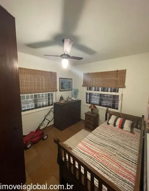 Foto 6 de Sobrado com 3 quartos à venda, 300m2 em Sao Sebastiao - SP