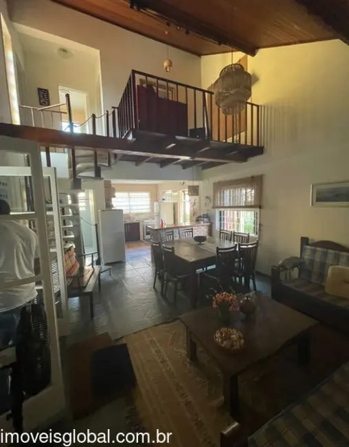 Foto 9 de Sobrado com 3 quartos à venda, 300m2 em Sao Sebastiao - SP