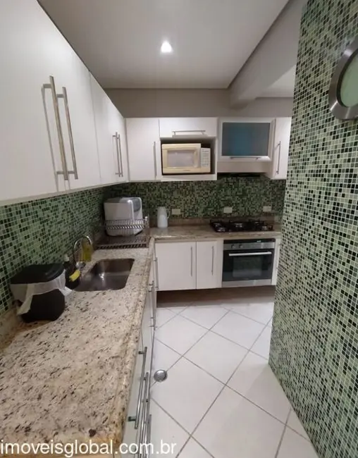 Foto 9 de Sobrado com 3 quartos à venda, 180m2 em Sao Sebastiao - SP